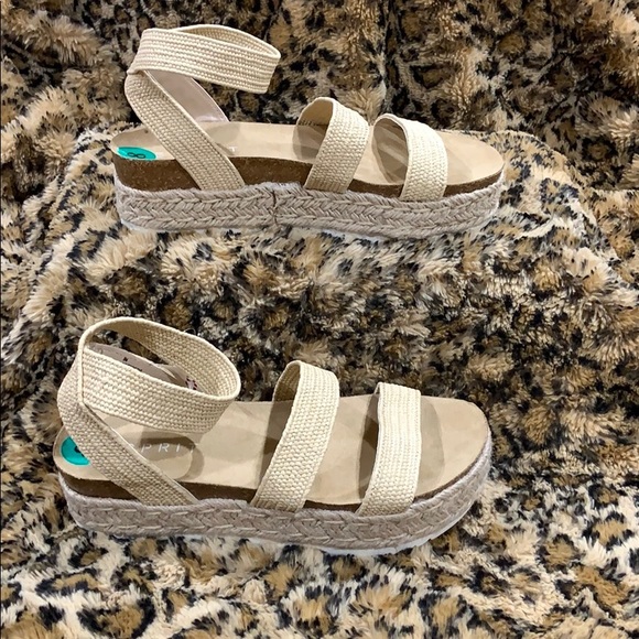 Esprit Shoes - SALE❤️NWT ESPIRIT Raffia Platform Espadrille